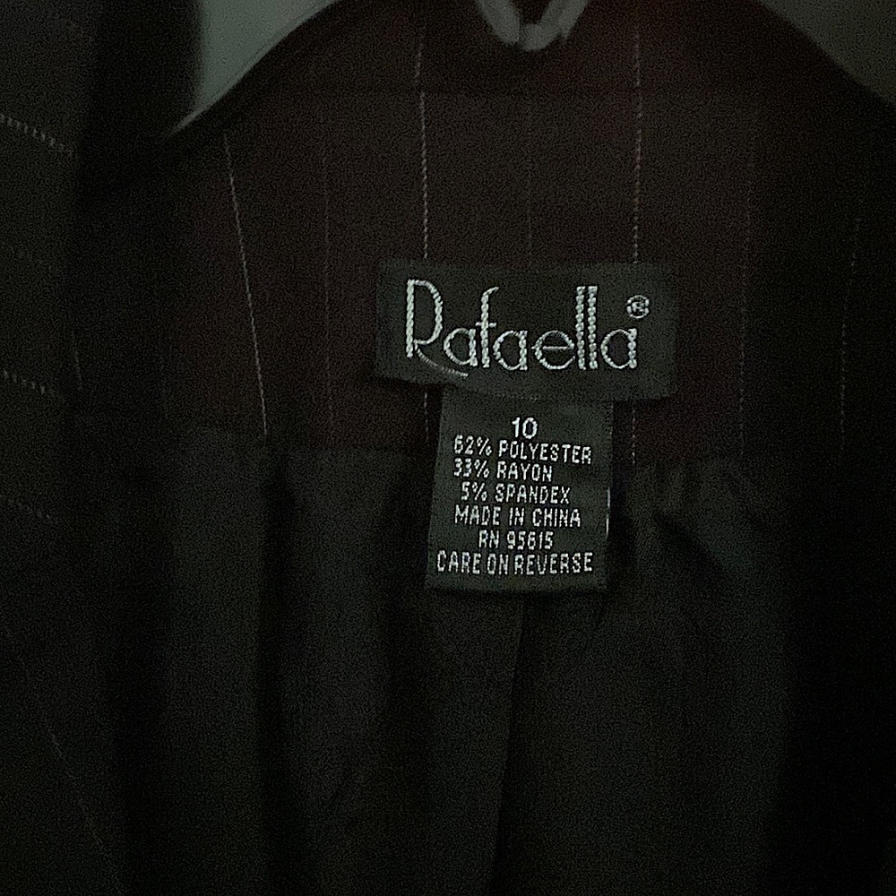 NWOT 2-piece Pin stripped pantsuit
